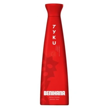 Tyku Sake Junmai Red Flower 720ml