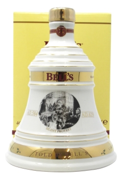 Bell's - Decanter Christmas 2005 8 year old Whisky 70CL