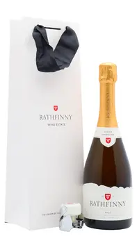 Rathfinny - Classic Cuvee English Sparkling Wine 75cl 12% ABV (Includes Bottle Stopper & Gift Bag)