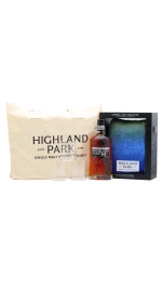 Highland Park - 30 year old Spring 2019 Release Single Malt Scotch 1989 Whisky 70cl 45.2% ABV (Includes Glasses- Scarf & Tote Bag)