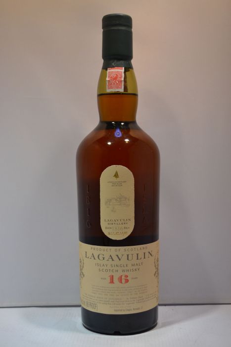 Lagavulin Scotch Single Malt Islay 86pf 16yr 750ml