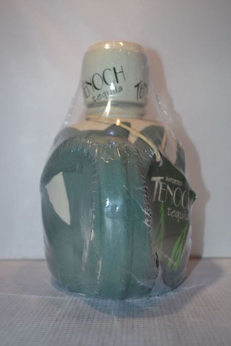Tenoch Tequila Reposado Ceramic Bottle 750ml
