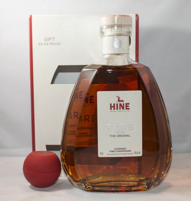 Hine Cognac V.s.o.p Rare France Gft Pk W/ 2 Glasses 750ml